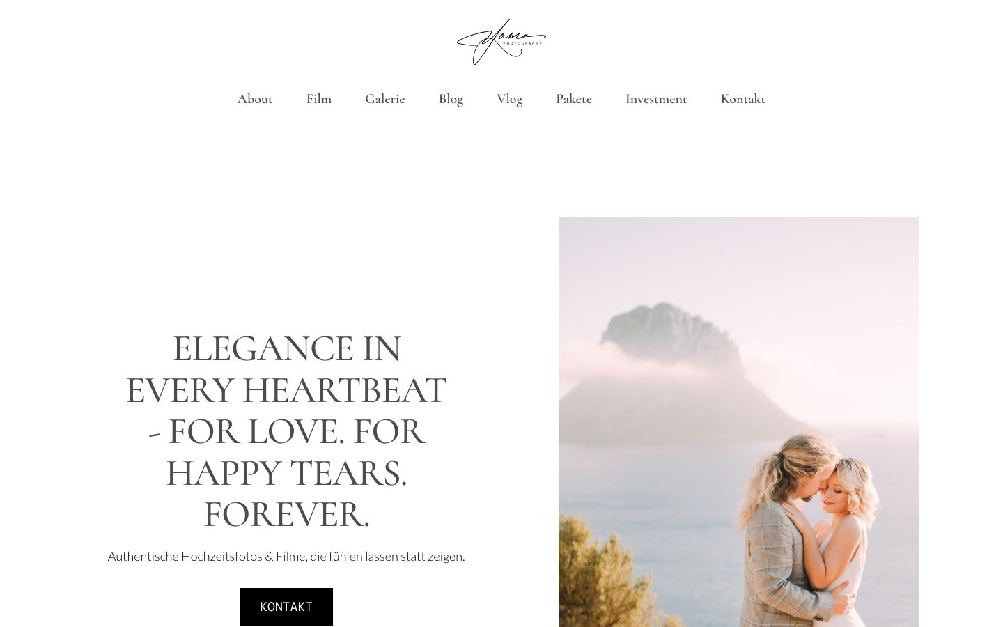 Homepage van Yama Weddings: Engelstalige kop en een trouwfoto aan zee