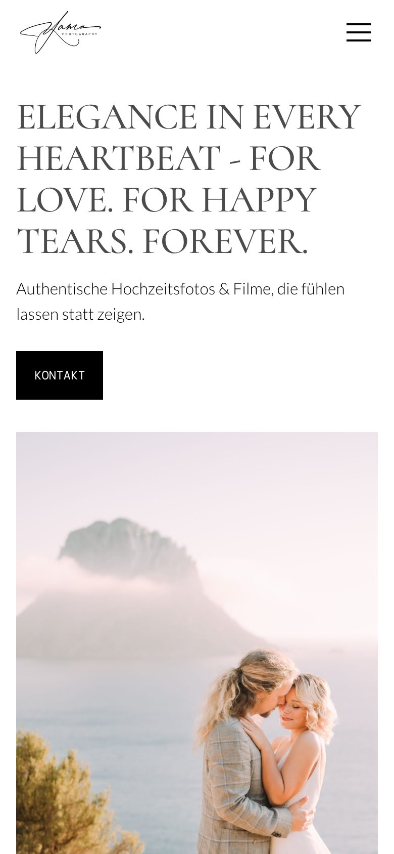 Homepage van Yama Weddings op een telefoon